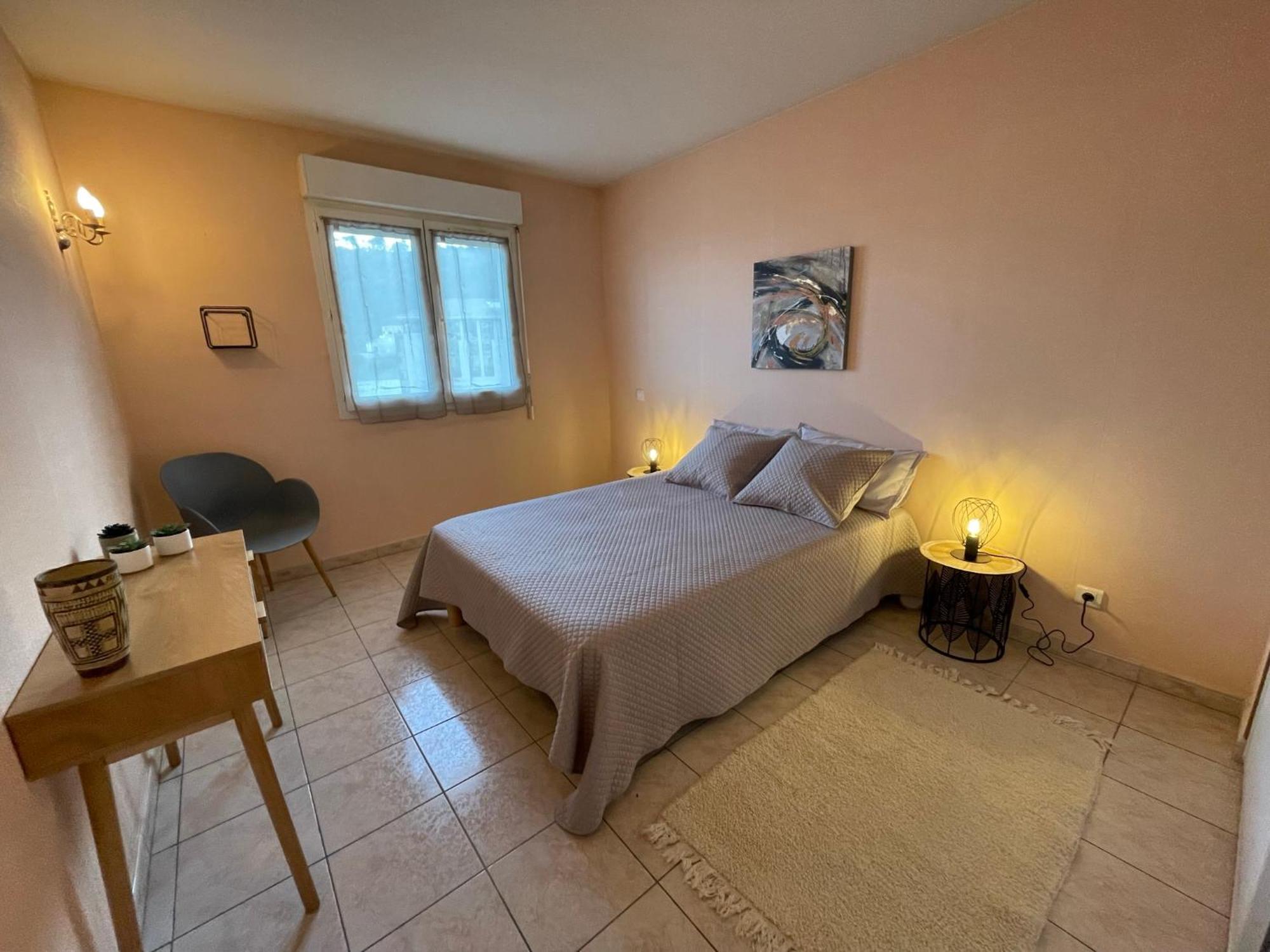 Grand T2 Proche Centre Ville, Vue Mer Et Montagne Bastia  Zewnętrze zdjęcie